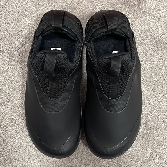 New NIKE AIR ZOOM PULSE in All Black - Picture 4 of 13